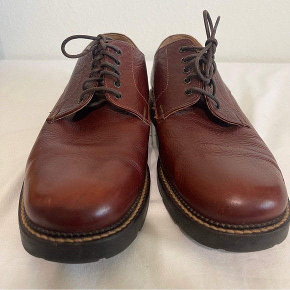 Elegant Brown Leather Derby Shoes - Picture 4 of 15